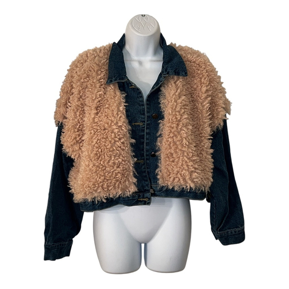 Main Strip Women's Denim Jacket - Size M - Blue & Pink M - Picture 2 of 6